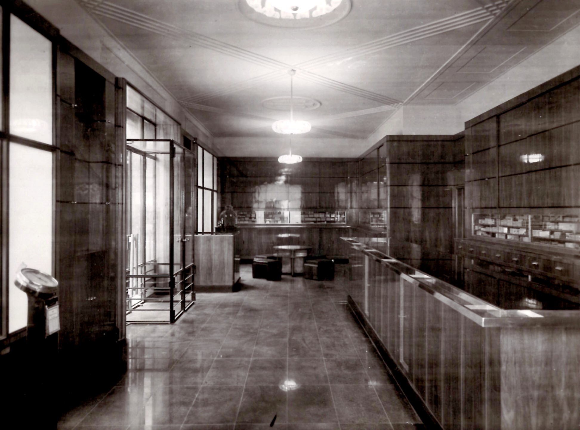 1938 - NUOVA FARMACIA